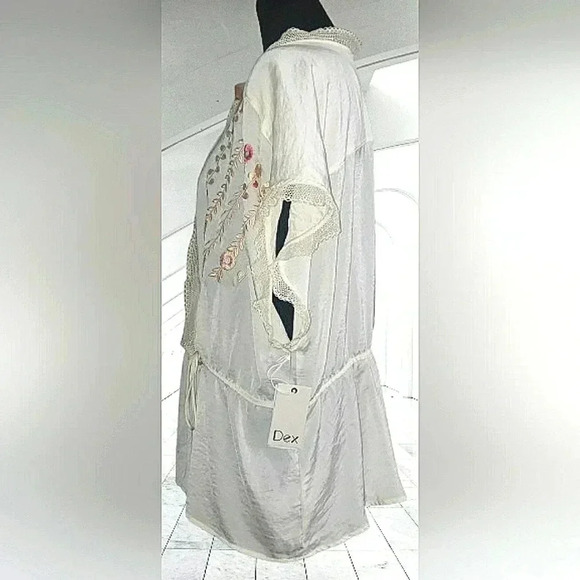 Boho 3XL Cottage Fairy Whimsical Silky Romantic Lace Floral Embroidered Top New - Picture 5 of 8